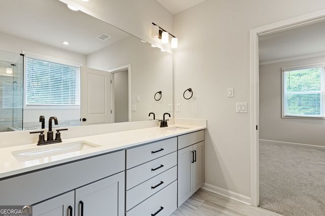 764 Clifftop Crossing SW, Powder Springs, GA 30127