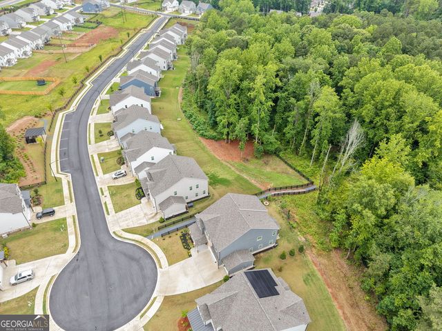 764 Clifftop Crossing SW, Powder Springs, GA 30127