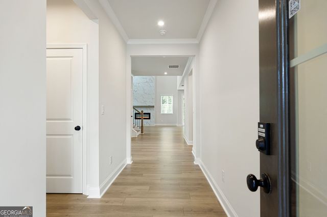 764 Clifftop Crossing SW, Powder Springs, GA 30127