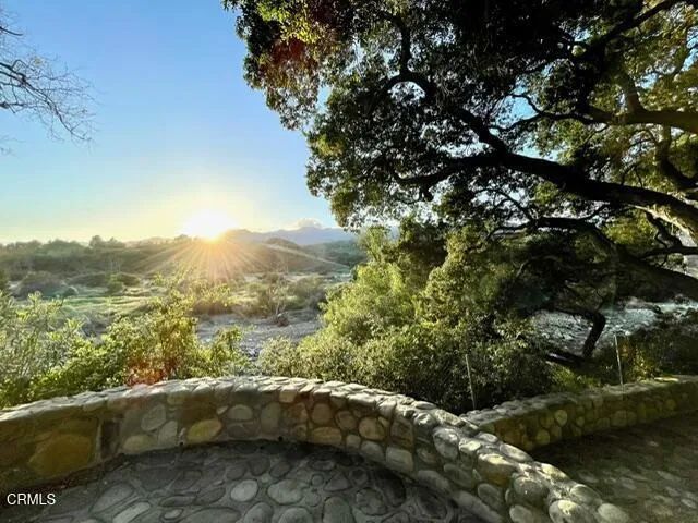 883 Moreno Drive, Ojai, CA 93023