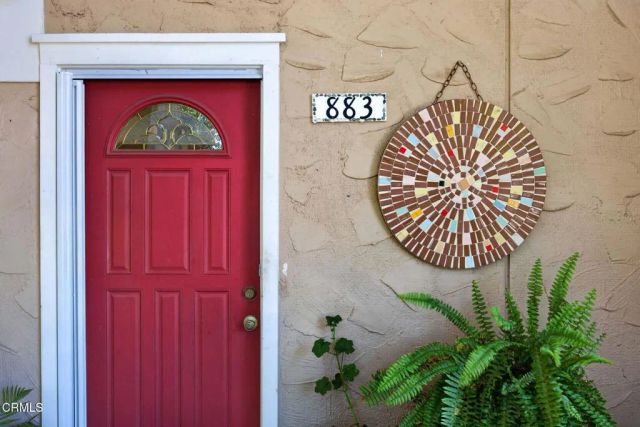 883 Moreno Drive, Ojai, CA 93023