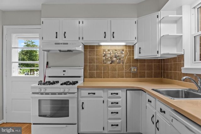 12704 GOODHILL RD, Silver Spring, MD 20906