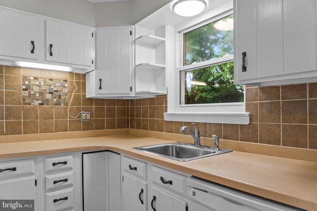 12704 GOODHILL RD, Silver Spring, MD 20906