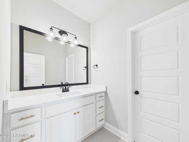 114 Belle Lake Drive, Lafayette, LA 70506