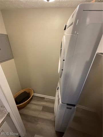 3960 W Erie Avenue 9, Lorain, OH 44053