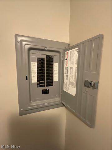 3960 W Erie Avenue 9, Lorain, OH 44053