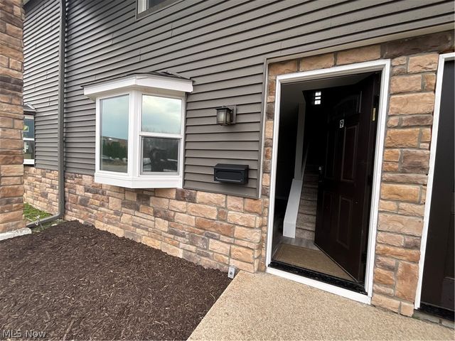 3960 W Erie Avenue 9, Lorain, OH 44053