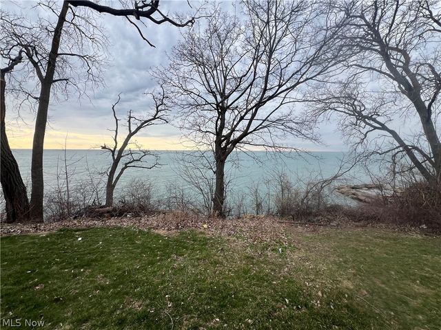 3960 W Erie Avenue 9, Lorain, OH 44053