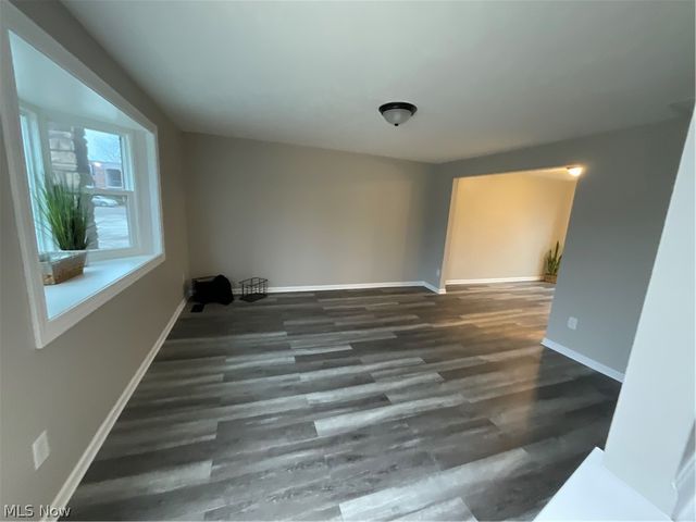 3960 W Erie Avenue 9, Lorain, OH 44053