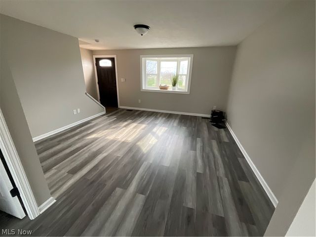 3960 W Erie Avenue 9, Lorain, OH 44053