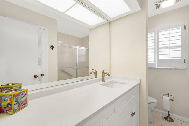 928 S GONDOLA DRIVE, Venice, FL 34293