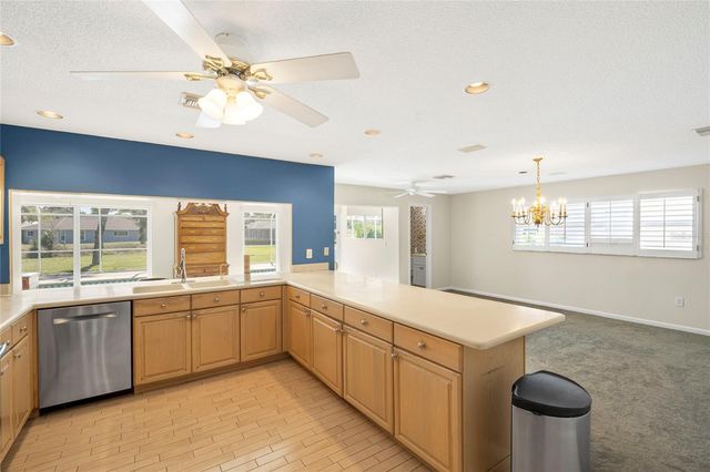 928 S GONDOLA DRIVE, Venice, FL 34293