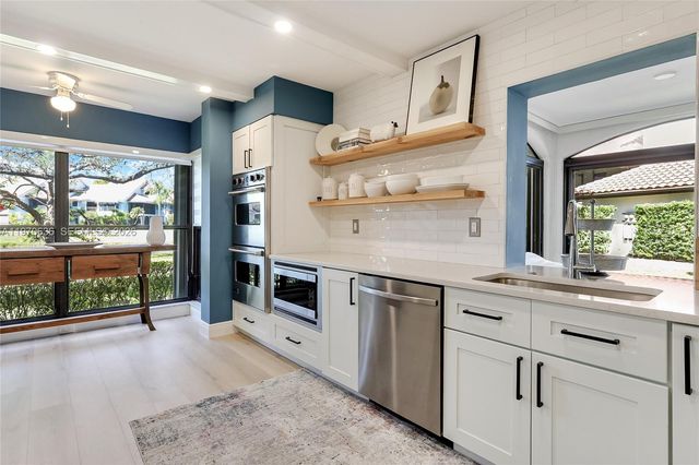 16671 N Traders Xing N 121, Jupiter, FL 33477