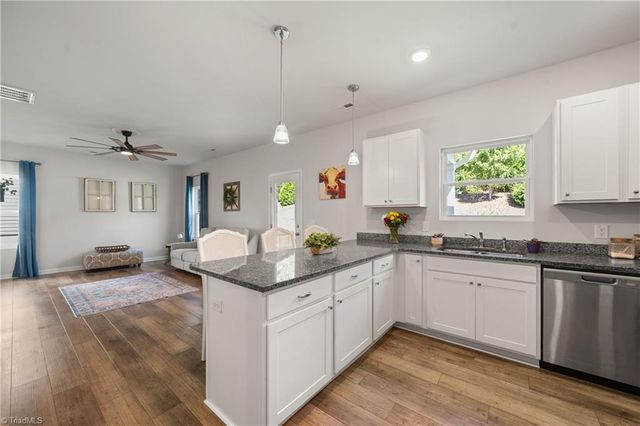 4219 Honeysuckle Vine Drive, Winston-salem, NC 27106