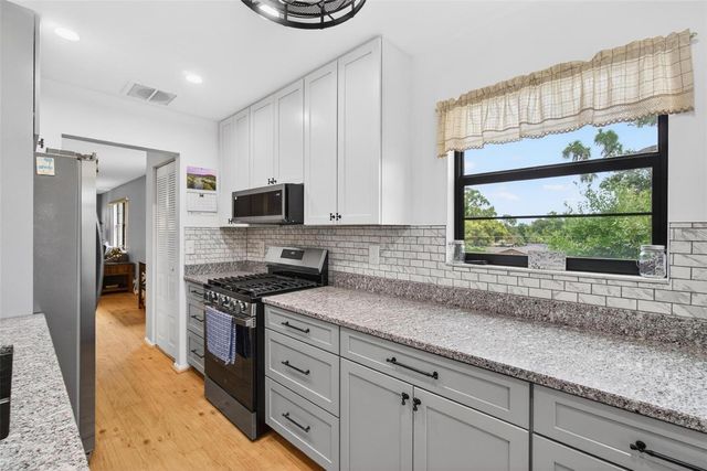 5975 TERRACE PARK DRIVE N 311, St Petersburg, FL 33709