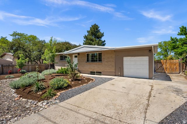 1575 E 8600 S, Sandy, UT 84093