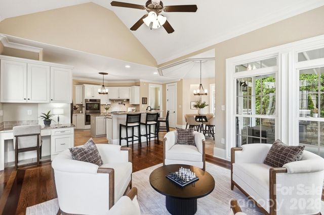 3210 Lake Shore Road S, Denver, NC 28037