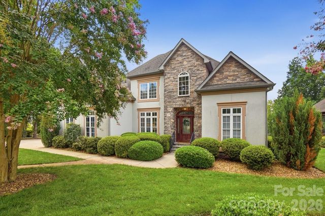 3210 Lake Shore Road S, Denver, NC 28037