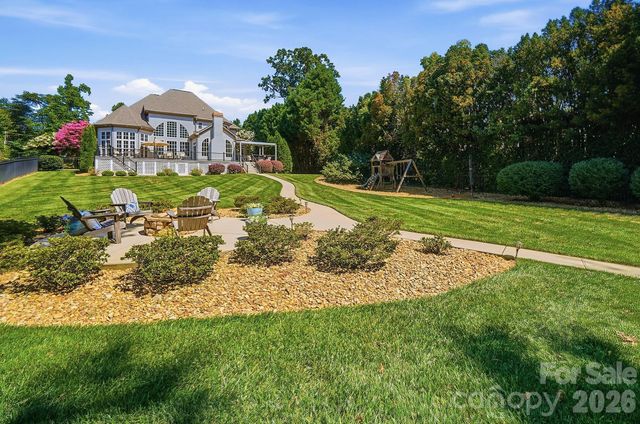 3210 Lake Shore Road S, Denver, NC 28037
