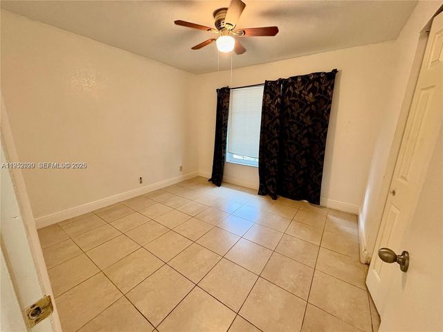 5534 S Lakewood Cir S H, Margate, FL 33063