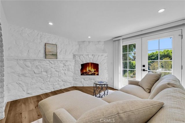 2170 N Via Monte, Palm Springs, CA 92262