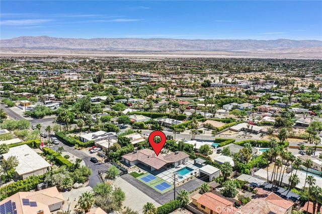 2170 N Via Monte, Palm Springs, CA 92262