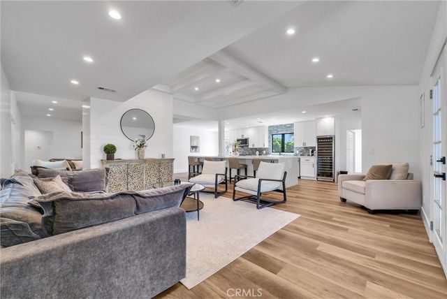 2170 N Via Monte, Palm Springs, CA 92262