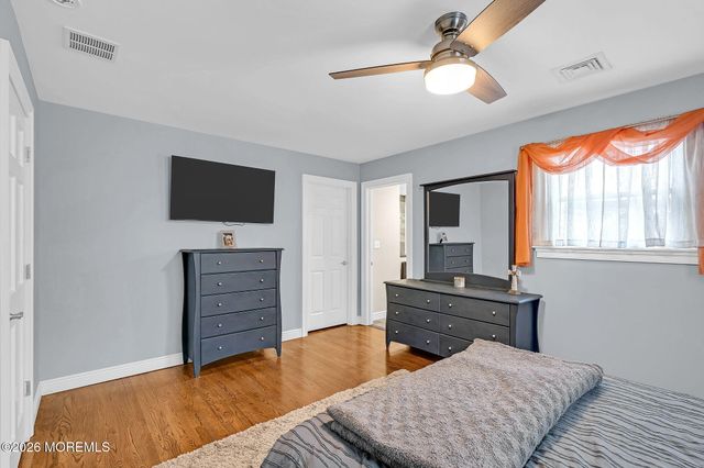 7 Pennsylvania Avenue, Jackson, NJ 08527