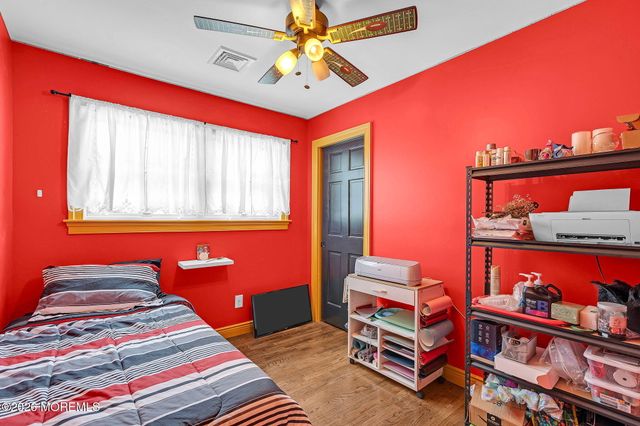 7 Pennsylvania Avenue, Jackson, NJ 08527