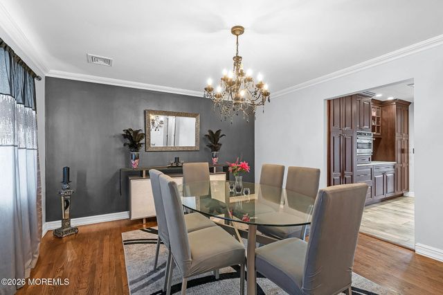 7 Pennsylvania Avenue, Jackson, NJ 08527