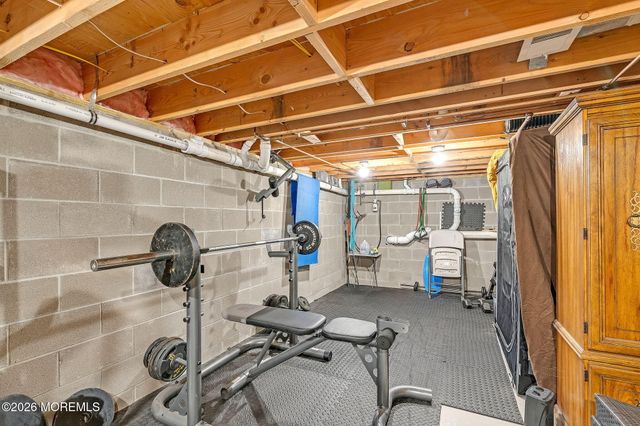 7 Pennsylvania Avenue, Jackson, NJ 08527