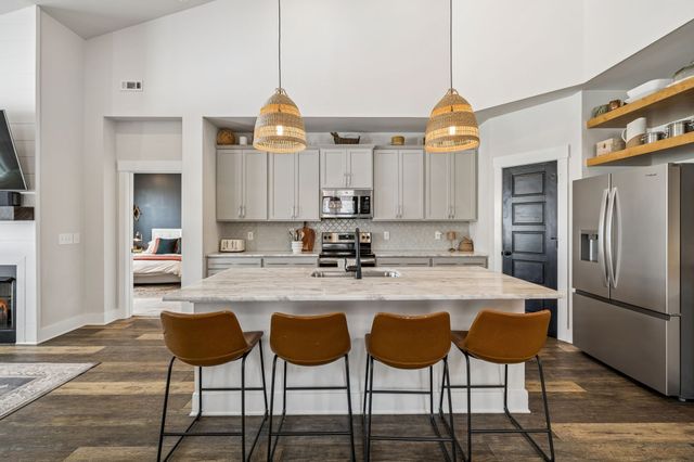 237 Griffin Ln, Gallatin, TN 37066