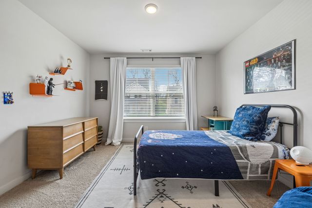 237 Griffin Ln, Gallatin, TN 37066