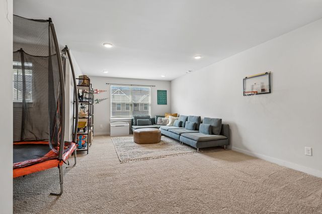 237 Griffin Ln, Gallatin, TN 37066