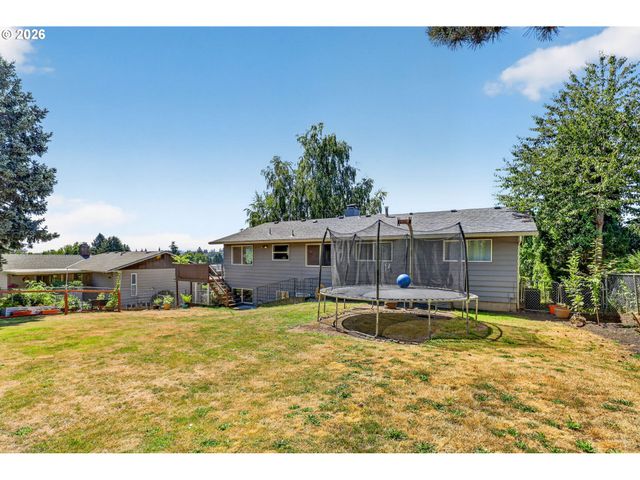 985 Nw 3RD St, Gresham, OR 97030