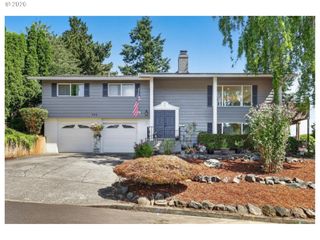 985 Nw 3RD St, Gresham, OR 97030