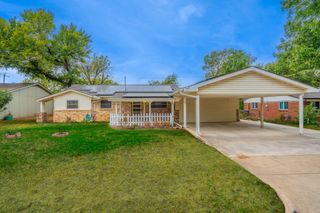 1105 Belle Street, Bedford, TX 76022