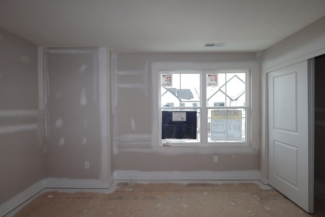 5484 Fawnsbury Court, Powell, OH 43065