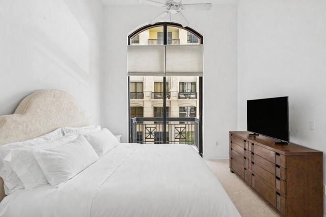 701 S Olive Avenue 305, West Palm Beach, FL 33401