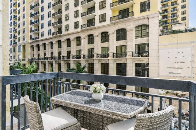 701 S Olive Avenue 305, West Palm Beach, FL 33401