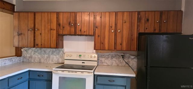 25 Empire Street, Franklinville, NY 14737