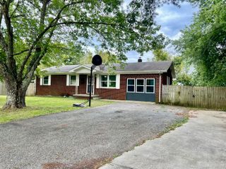 403 Bandy Road, Brodhead, KY 40409