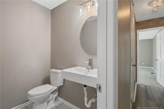 6062 Midus Street, Hope Mills, NC 28348