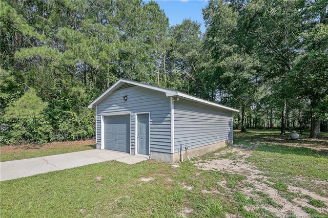 6062 Midus Street, Hope Mills, NC 28348