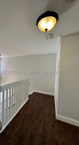 9177 W Sunrise Blvd, Plantation, FL 33322