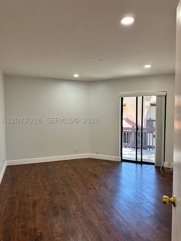 9177 W Sunrise Blvd, Plantation, FL 33322