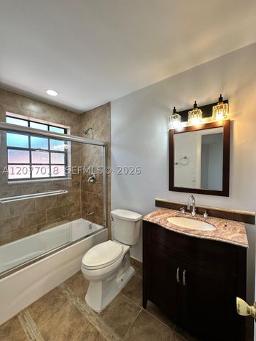 9177 W Sunrise Blvd, Plantation, FL 33322