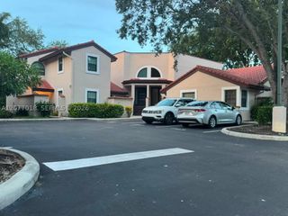9177 W Sunrise Blvd, Plantation, FL 33322