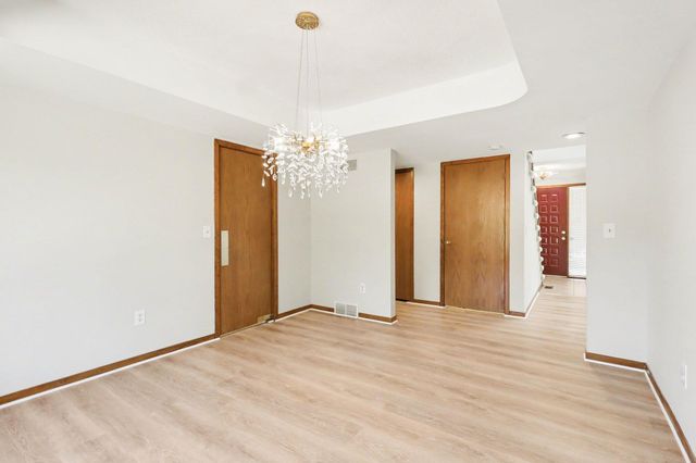 5116 Cardinal Drive, City Of Troy, MI 48098