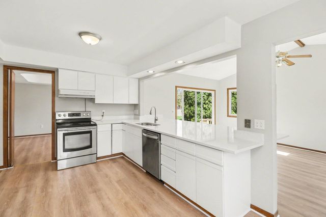 5116 Cardinal Drive, City Of Troy, MI 48098